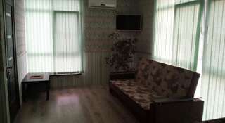 Гостиница Guest House on Kirova Gelendzhik Геленджик-0